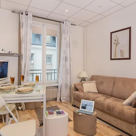 Apartament Centre Vendome 1
